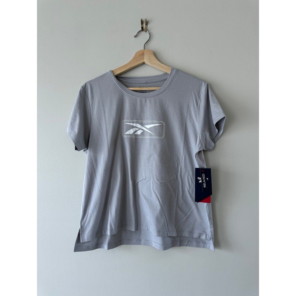 Reebok SET of 2 size M t shirt woman’s